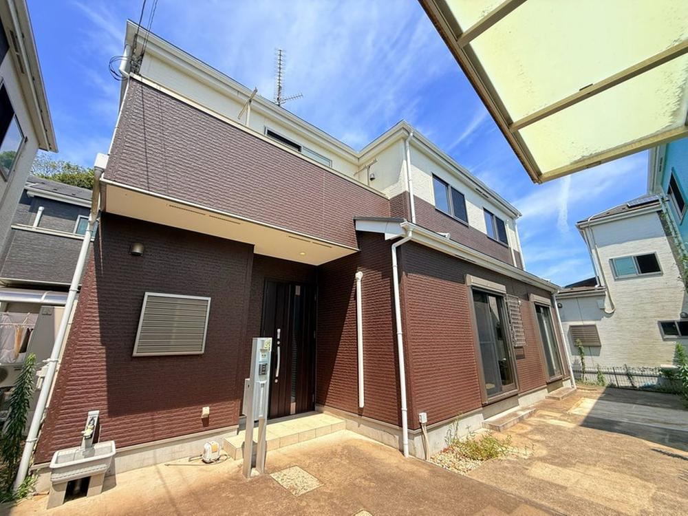 4LDK house in Shiroi, Chiba - Photo 1