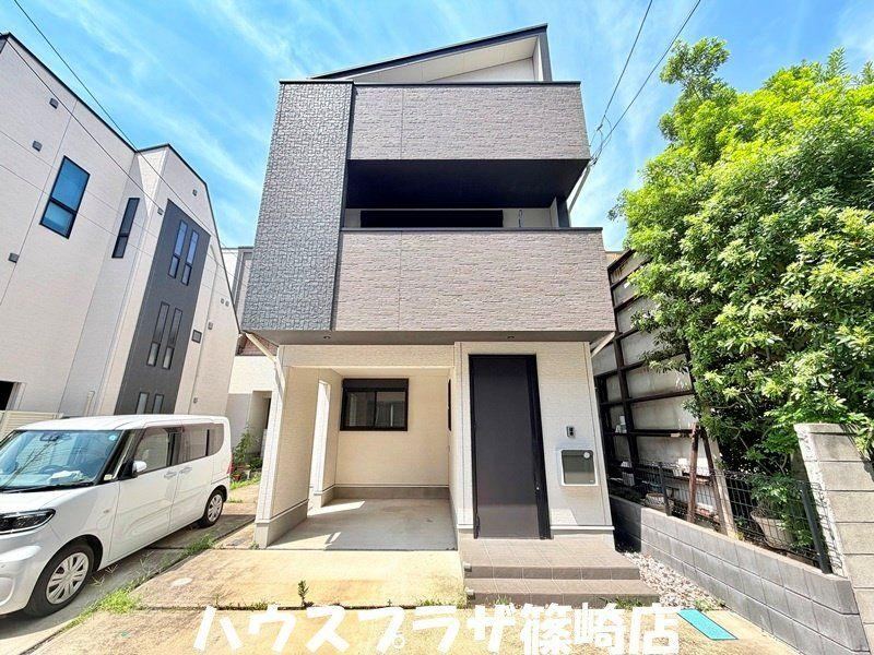 4LDK house in Edogawa Ward, Tokyo - Photo 1