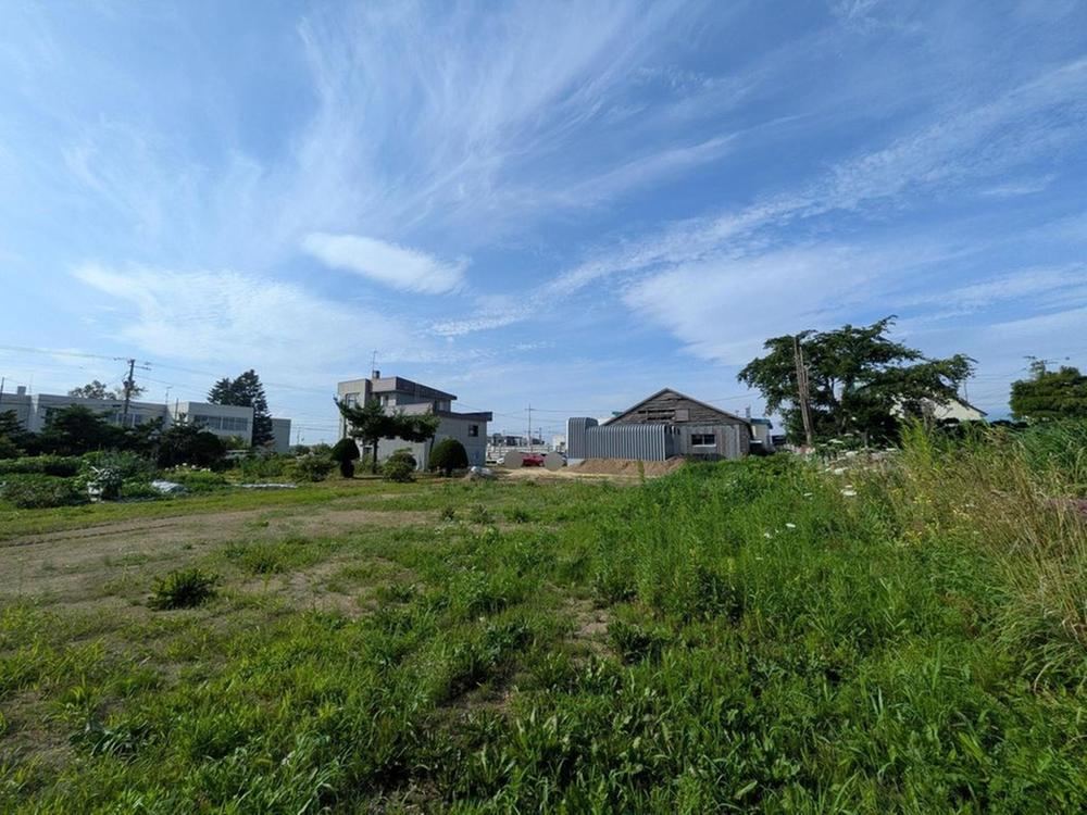 2370 m² land in Kitahiroshima, Hokkaido - Photo 1