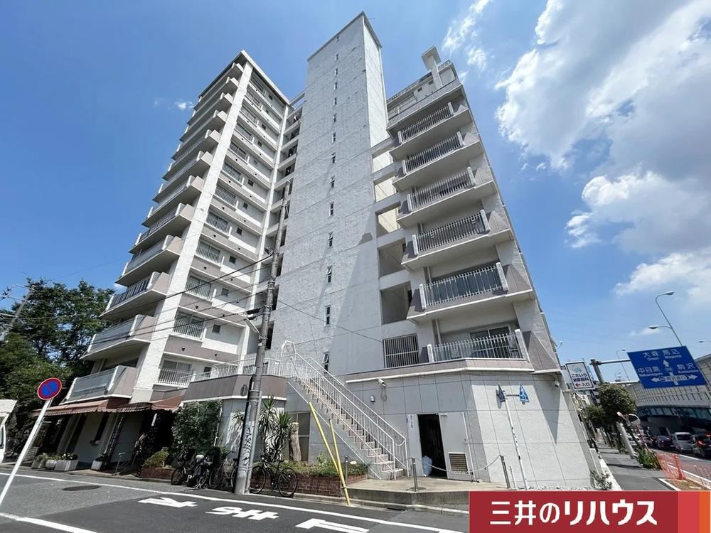 1LDK apartment in Setagaya Ward, Tokyo - Photo 1