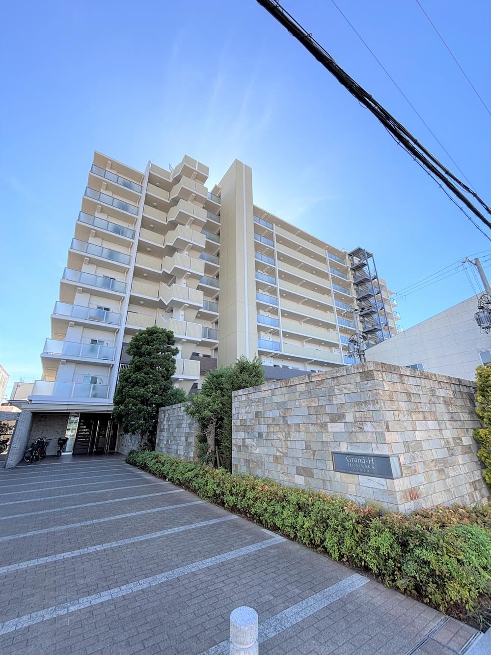 4LDK apartment in Toyonaka, Osaka - Photo 1
