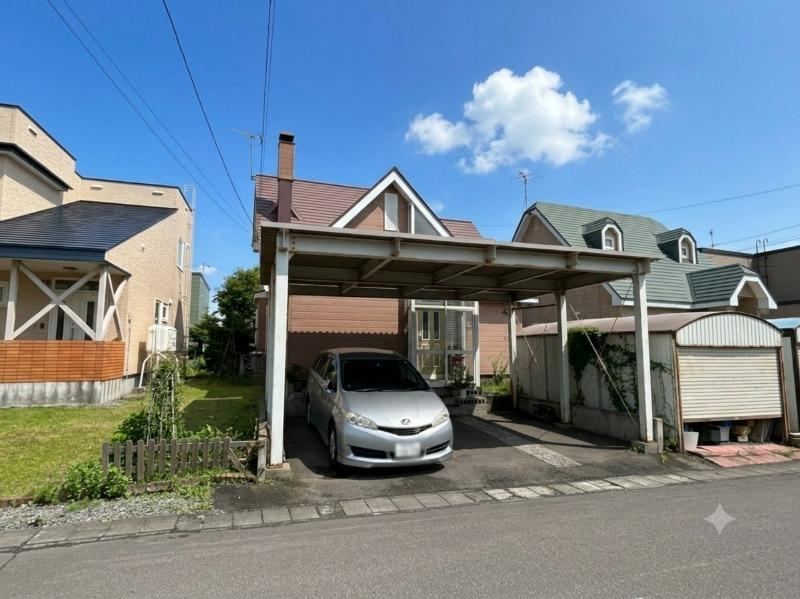 4LDK house in Asahikawa, Hokkaido - Photo 1
