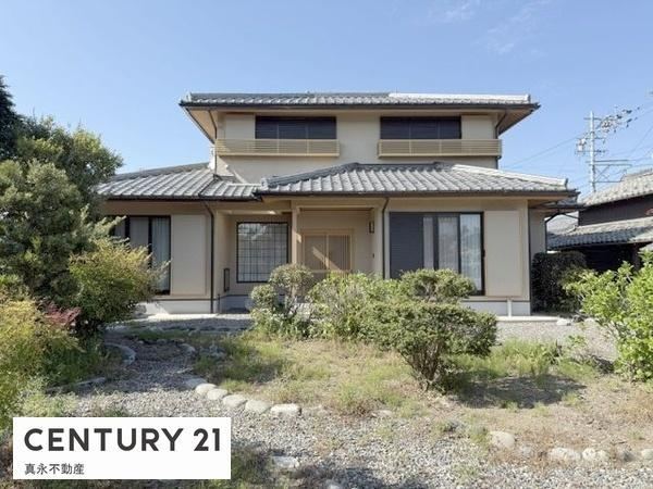 5LDK house in Ogaki, Gifu - Photo 1
