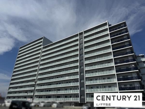 3LDK apartment in Izumi, Osaka - Photo 1