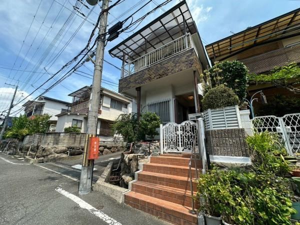 4DK house in Daito, Osaka - Photo 1