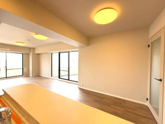 3LDK apartment in Higashinada Ward, Kobe, Hyogo - Photo 1