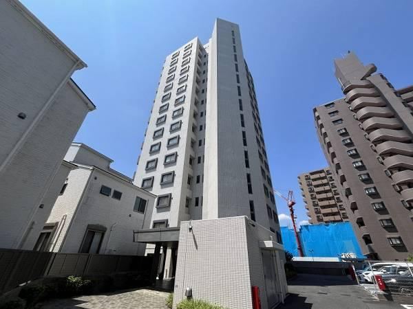 2LDK apartment in Kawaguchi, Saitama - Photo 1