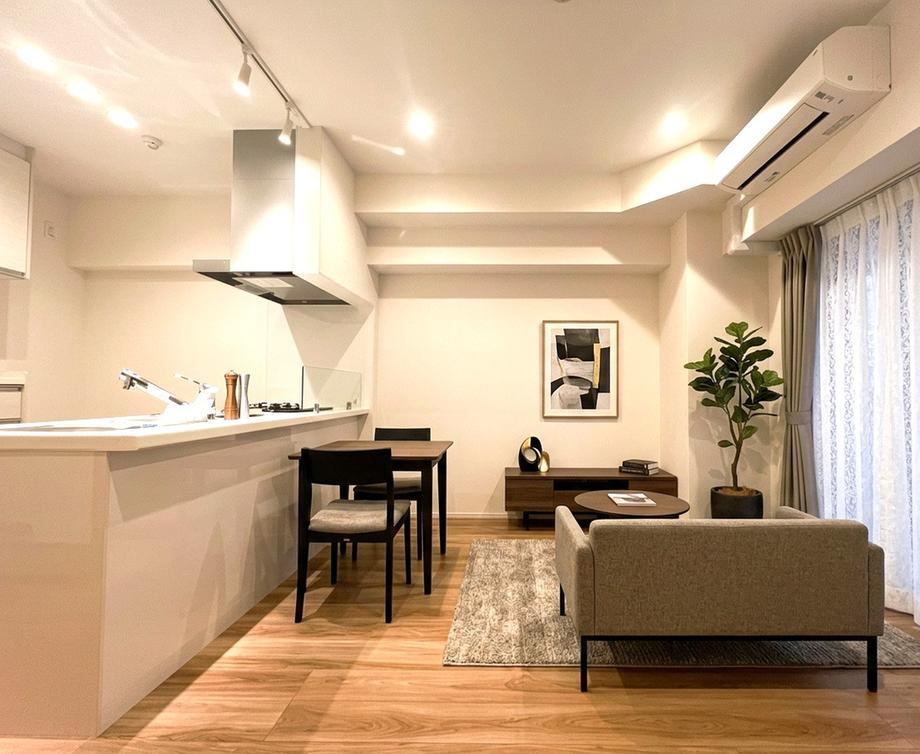 1LDK apartment in Shinjuku Ward, Tokyo - Photo 1