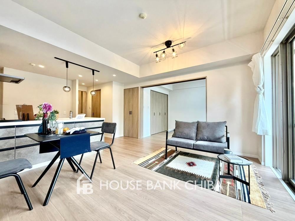 3LDK apartment in Funabashi, Chiba - Photo 1
