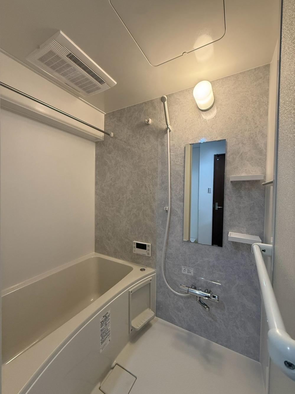 2LDK apartment in Naka Ward, Nagoya, Aichi - Photo 1