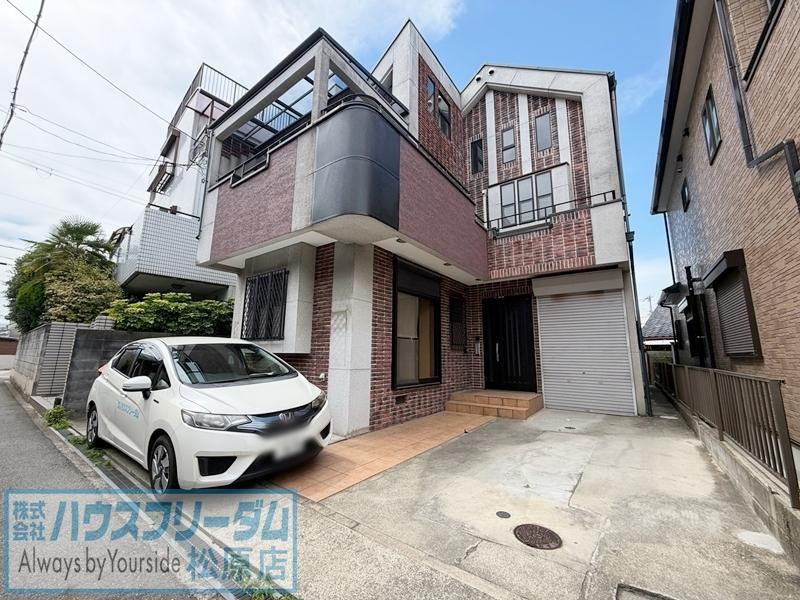 5LDK house in Naka Ward, Sakai, Osaka - Photo 1