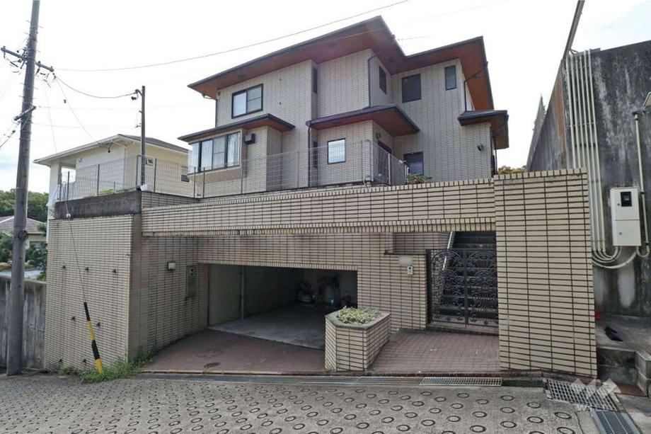 6LDK house in Showa Ward, Nagoya, Aichi - Photo 1