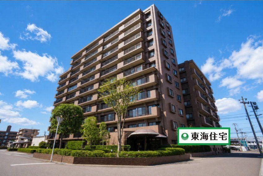 3LDK+S apartment in Taihaku Ward, Sendai, Miyagi - Photo 1