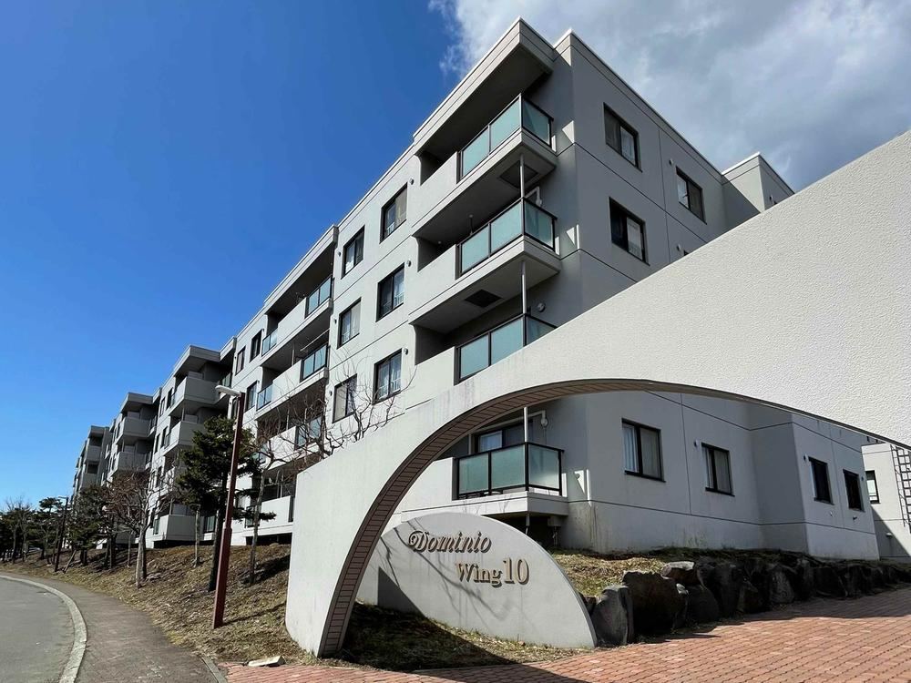 3LDK apartment in Chitose, Hokkaido - Photo 1