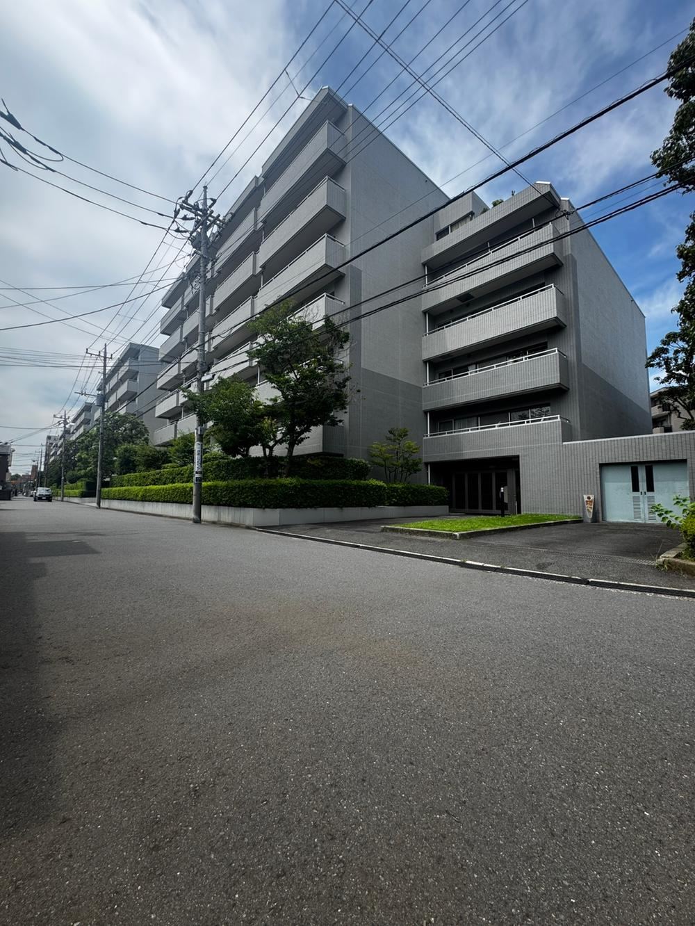 3LDK apartment in Kohoku Ward, Yokohama, Kanagawa - Photo 1