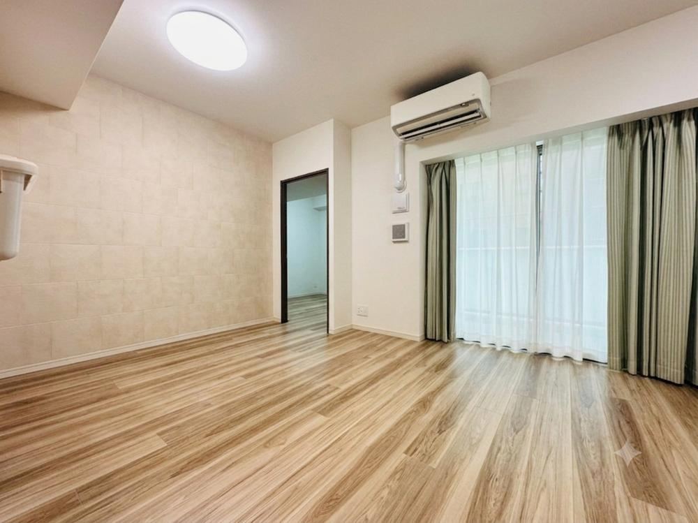 3LDK+S apartment in Edogawa Ward, Tokyo - Photo 1