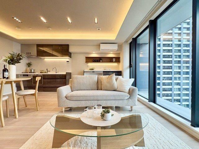2LDK apartment in Chuo Ward, Tokyo - Photo 1