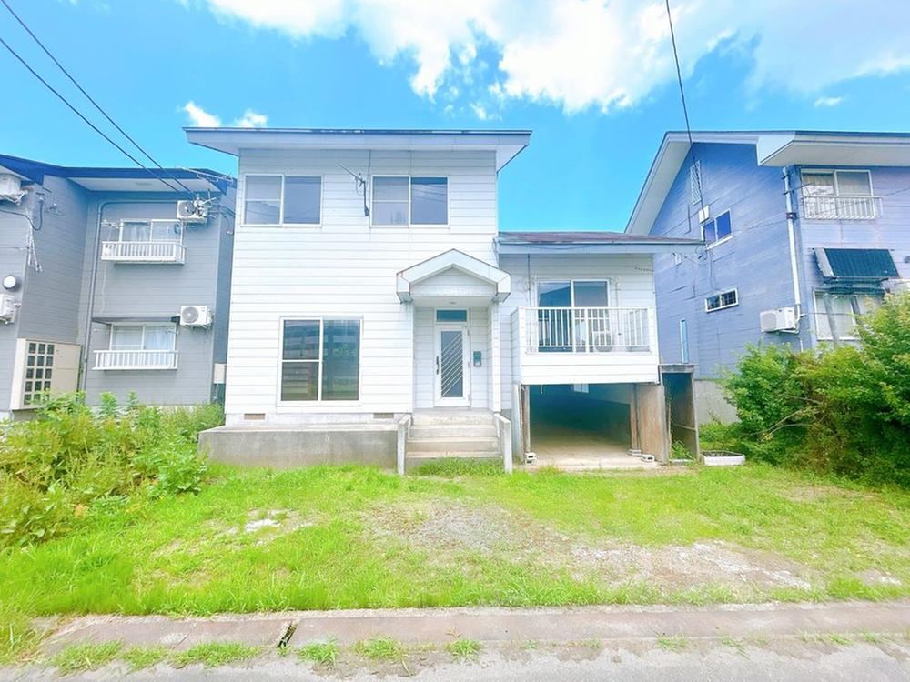 3LDK house in Yonezawa, Yamagata - Photo 1
