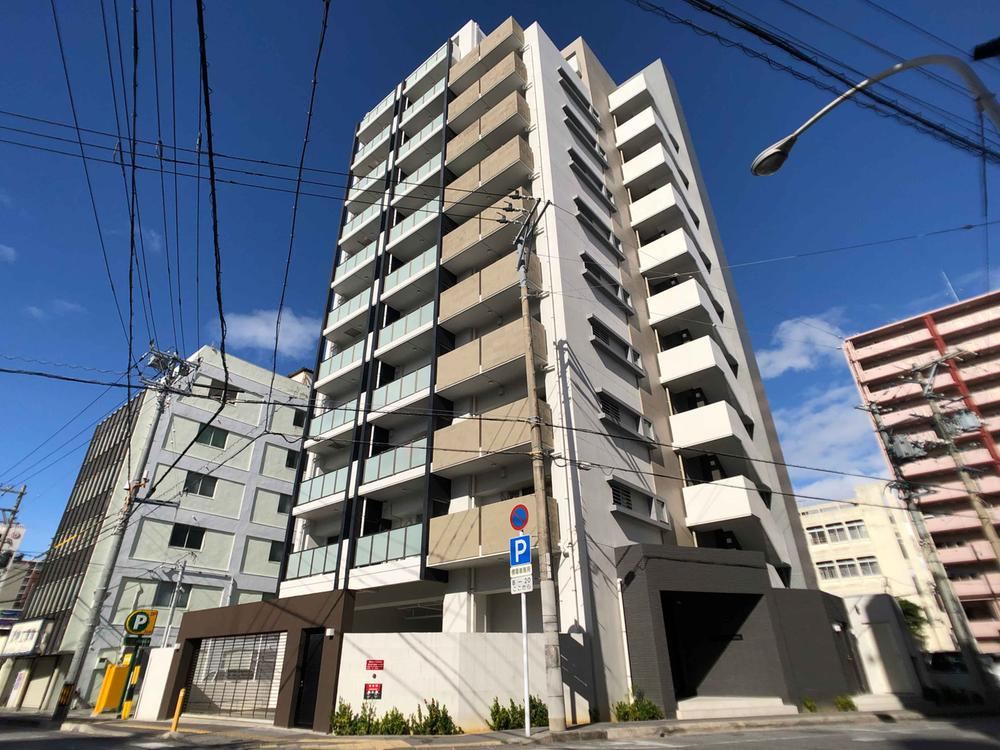 1LDK apartment in Naha, Okinawa - Photo 1
