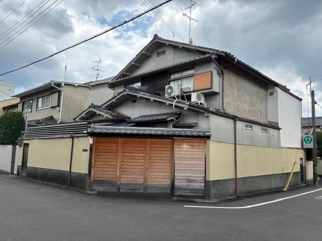 7DK+2S house in Kita Ward, Kyoto - Photo 1