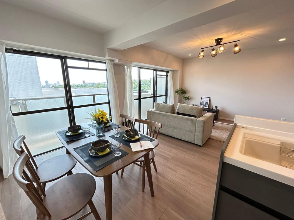 3LDK apartment in Nishinomiya, Hyogo - Photo 1