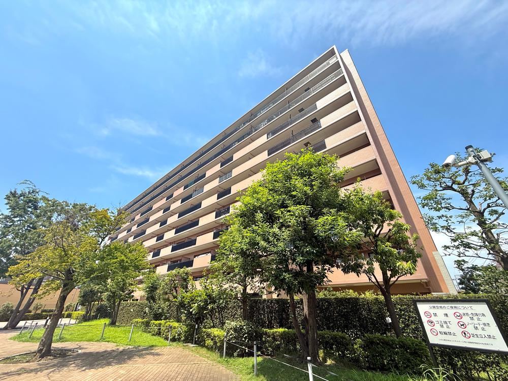4LDK apartment in Arakawa Ward, Tokyo - Photo 1