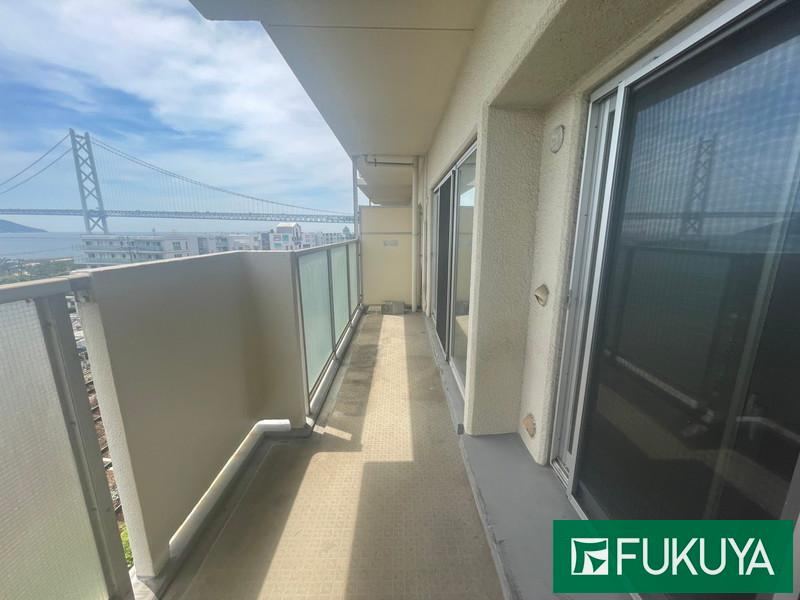 3LDK apartment in Tarumi Ward, Kobe, Hyogo - Photo 1