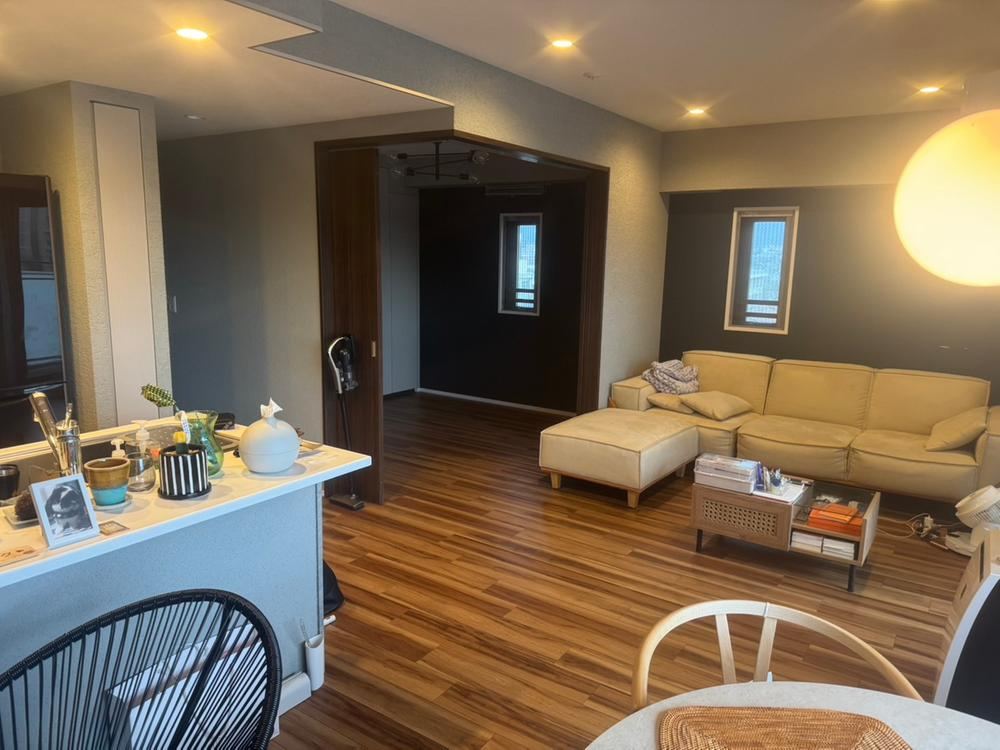 3LDK apartment in Toyonaka, Osaka - Photo 1