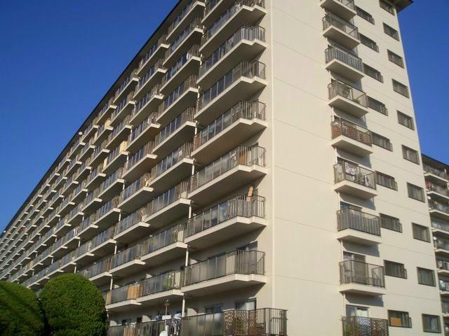 2LDK+S apartment in Ibaraki, Osaka - Photo 1