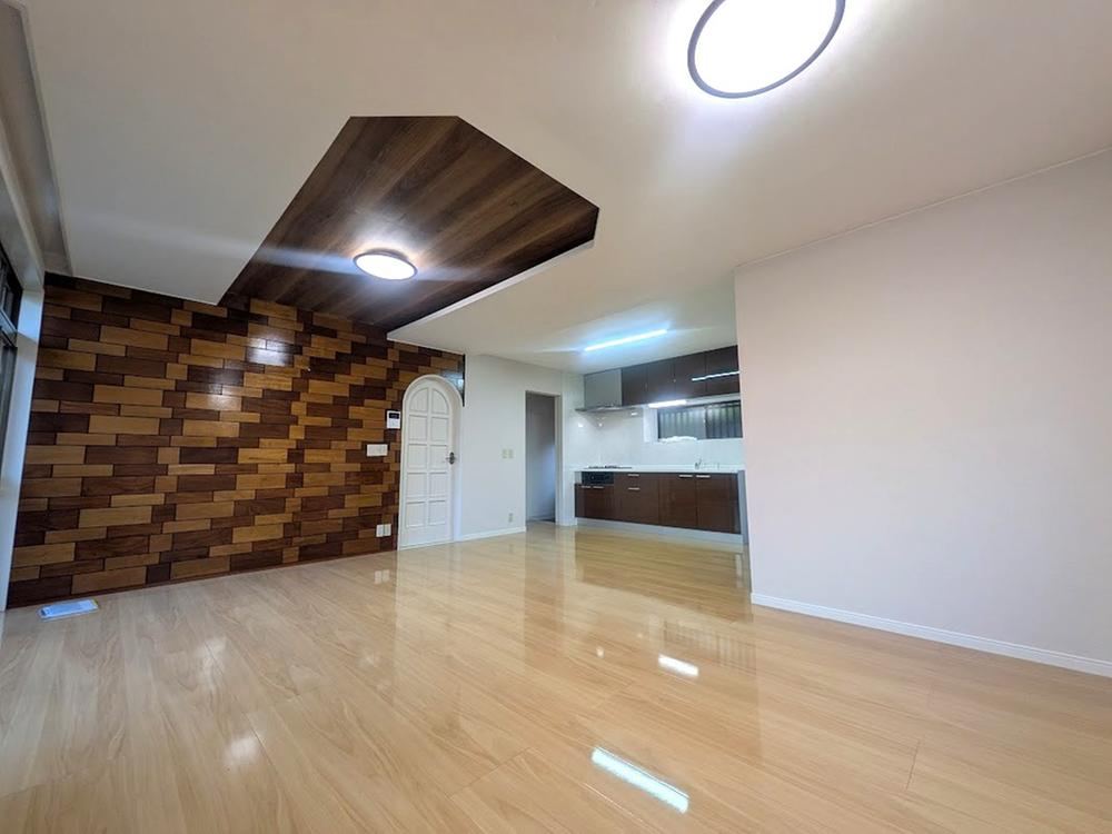 5LDK house in Tempaku Ward, Nagoya, Aichi - Photo 1