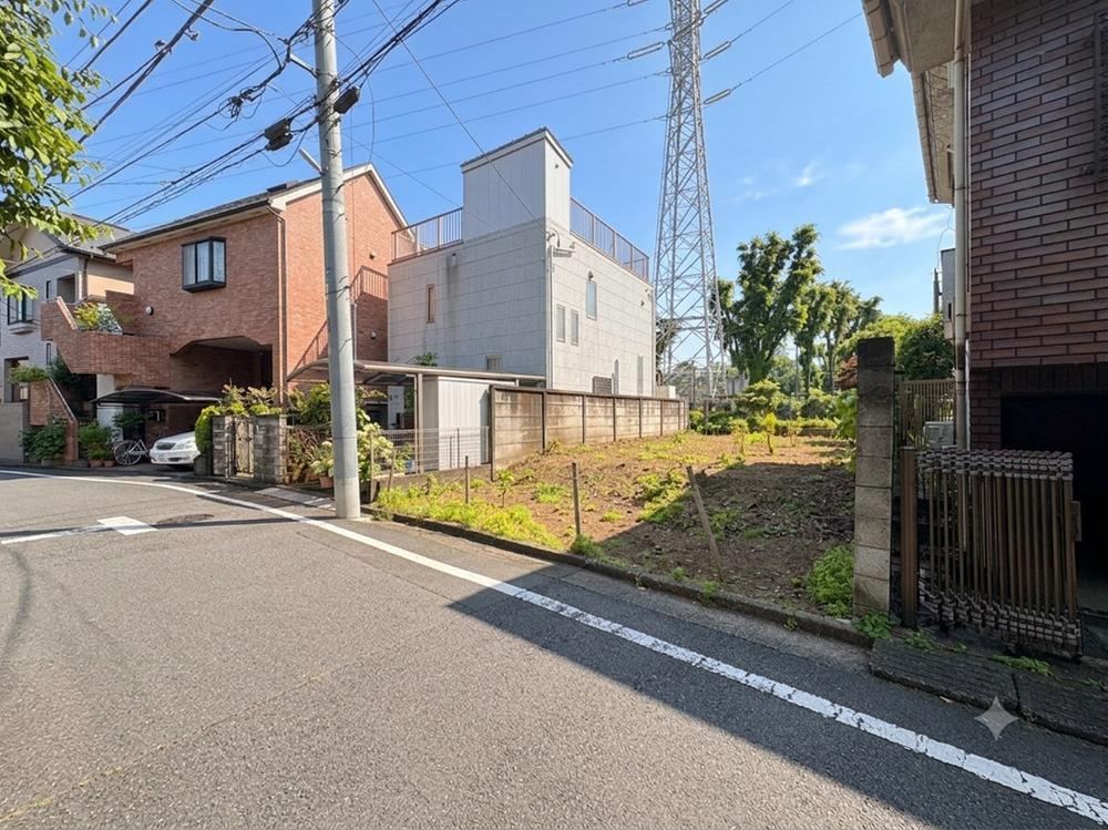 102 m² land in Suginami Ward, Tokyo - Photo 1