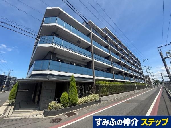 2LDK apartment in Chuo Ward, Chiba - Photo 1