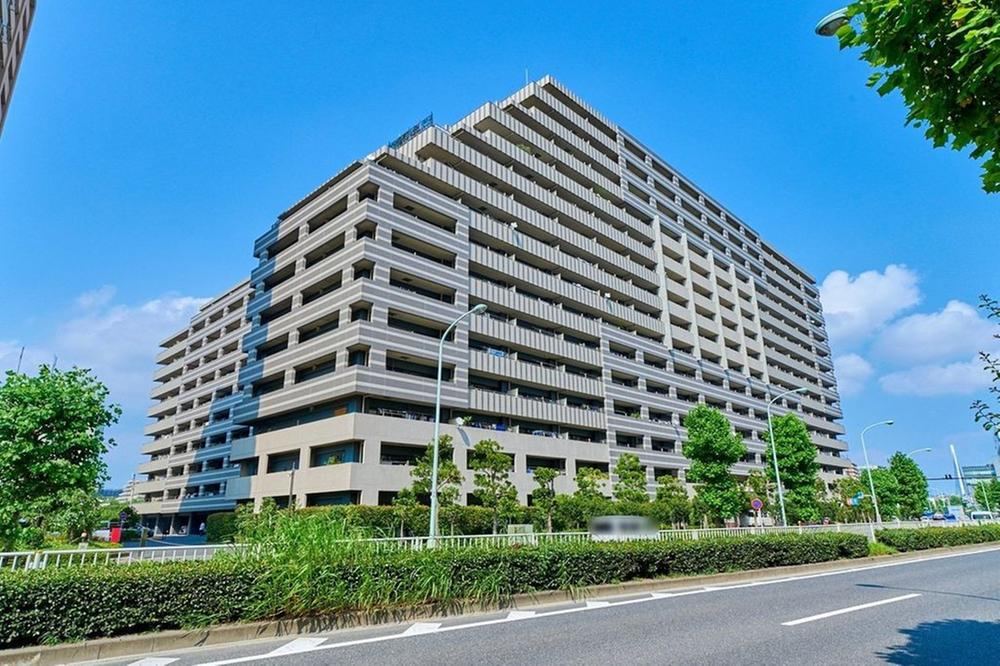 3LDK apartment in Koto Ward, Tokyo - Photo 1