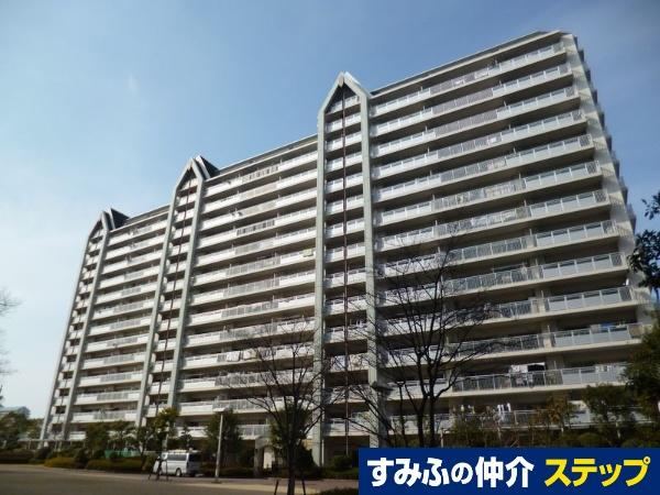3LDK apartment in Nishi Ward, Kobe, Hyogo - Photo 1