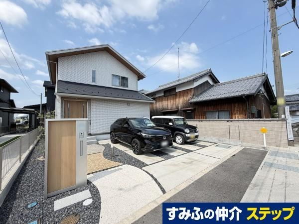 3LDK house in Kusatsu, Shiga - Photo 1