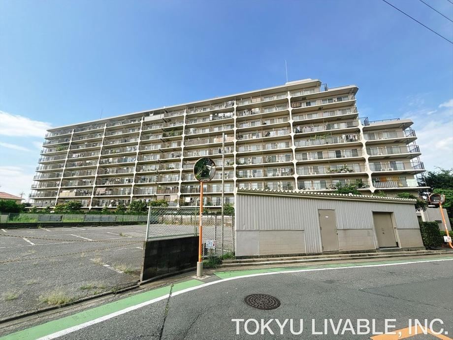 3LDK apartment in Niiza, Saitama - Photo 1
