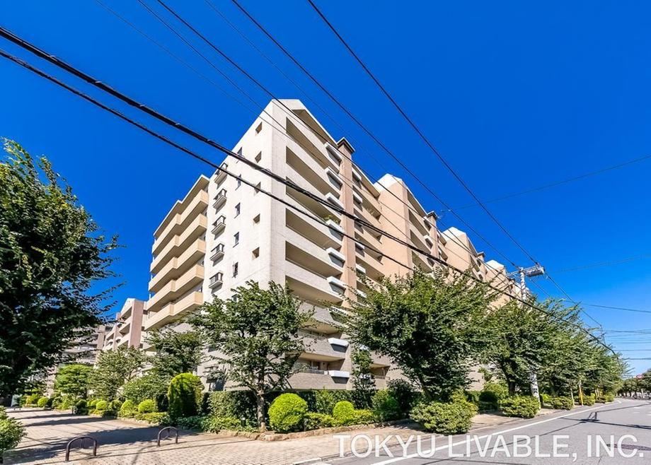2LDK apartment in Nishitokyo, Tokyo - Photo 1