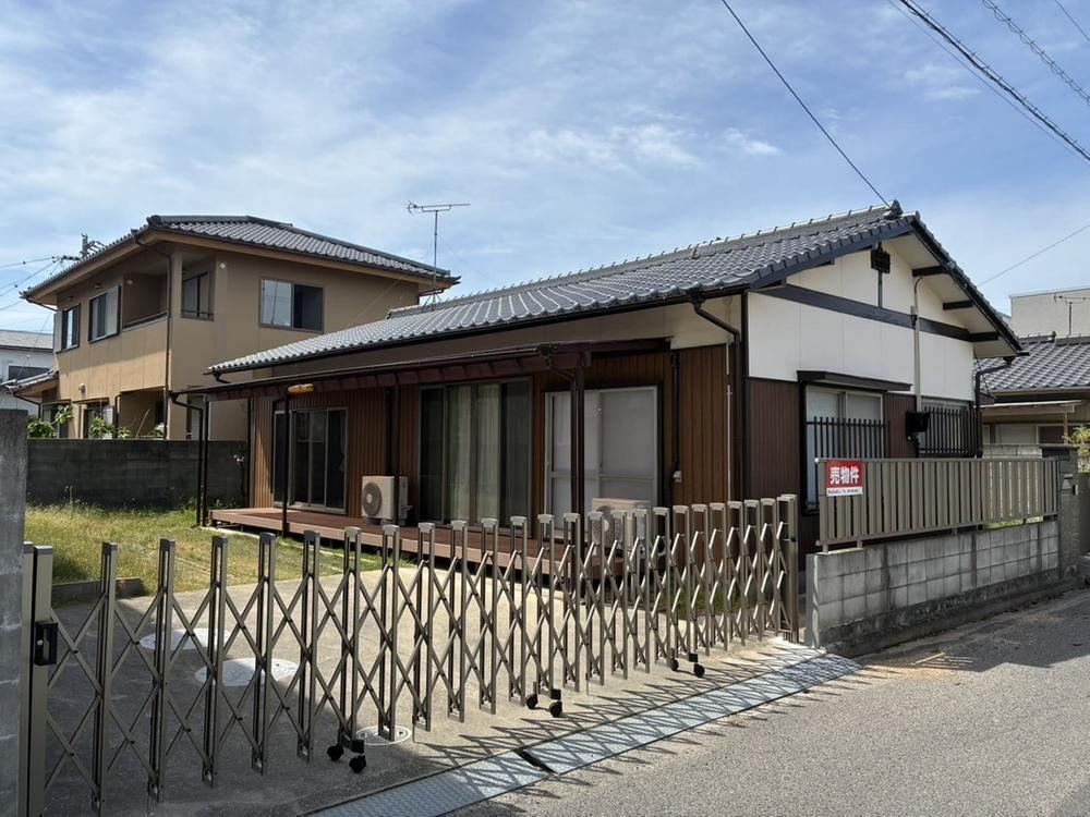 3LDK house in Takamatsu, Kagawa - Photo 1