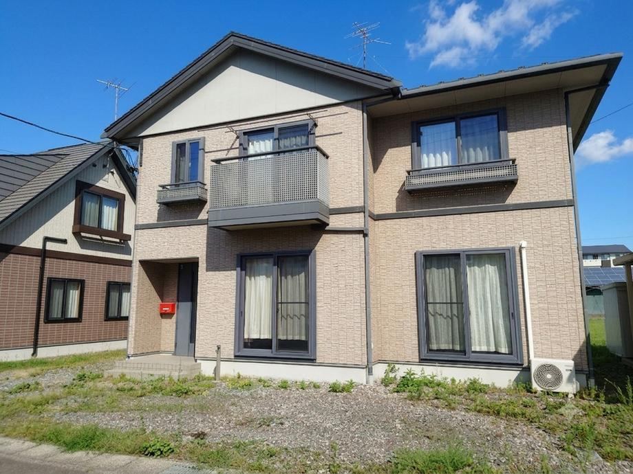 5LDK house in Morioka, Iwate - Photo 1