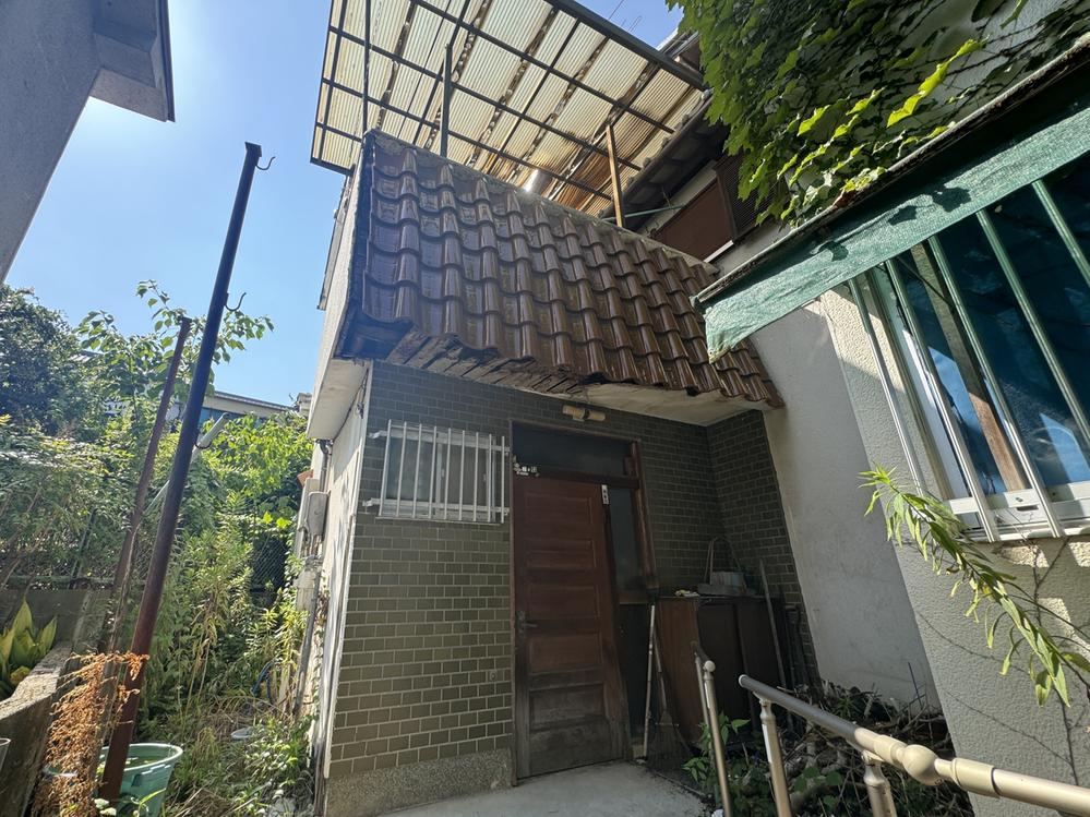 5LDK house in Tondabayashi, Osaka - Photo 1
