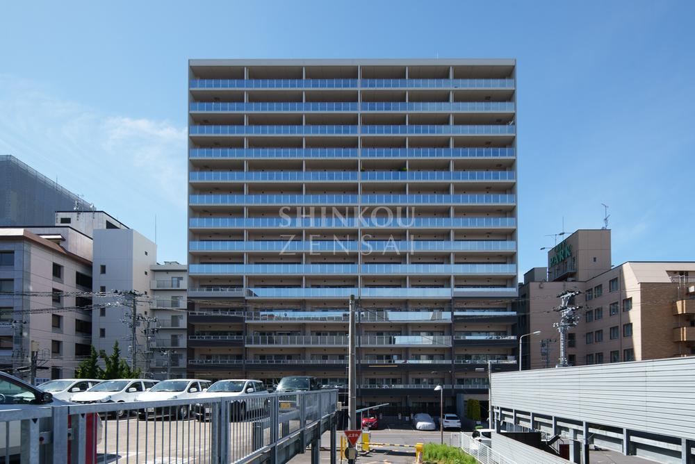 2LDK apartment in Hachinohe, Aomori - Photo 1
