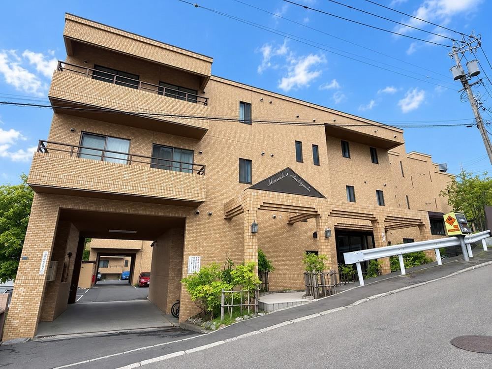 3LDK apartment in Chuo Ward, Sapporo, Hokkaido - Photo 1