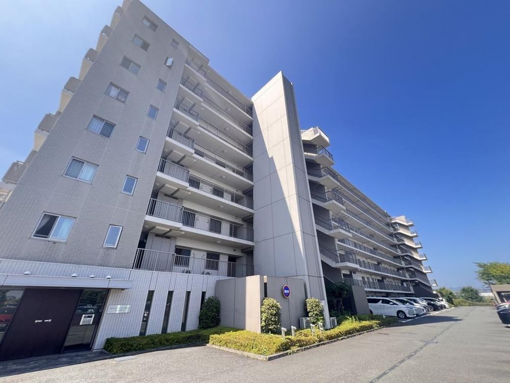 4LDK apartment in Hachioji, Tokyo - Photo 1