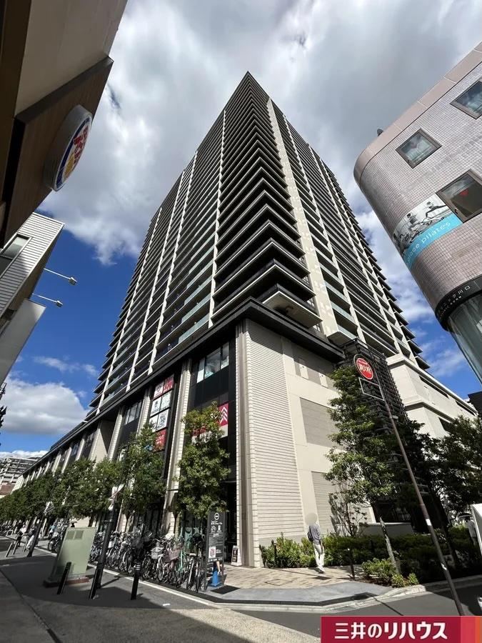 3LDK apartment in Kawaguchi, Saitama - Photo 1