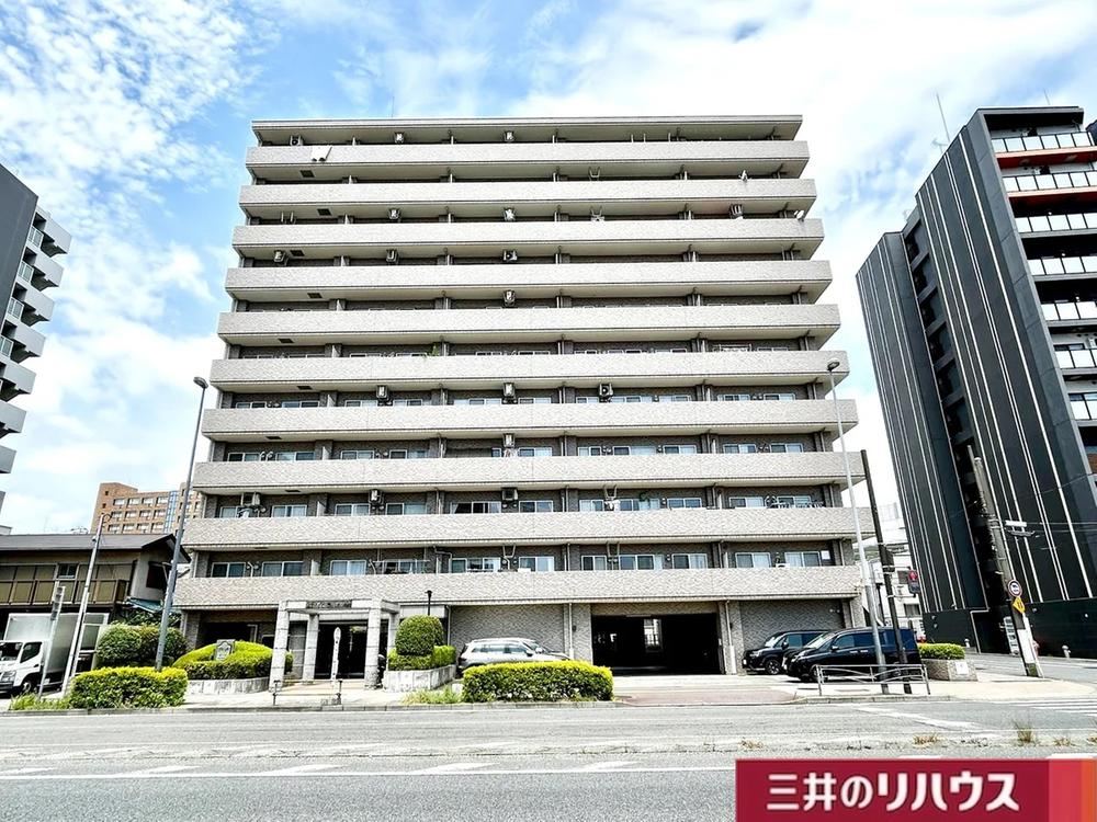 2LDK apartment in Kanagawa Ward, Yokohama, Kanagawa - Photo 1