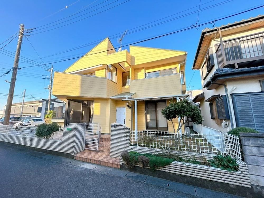 4LDK house in Konosu, Saitama - Photo 1