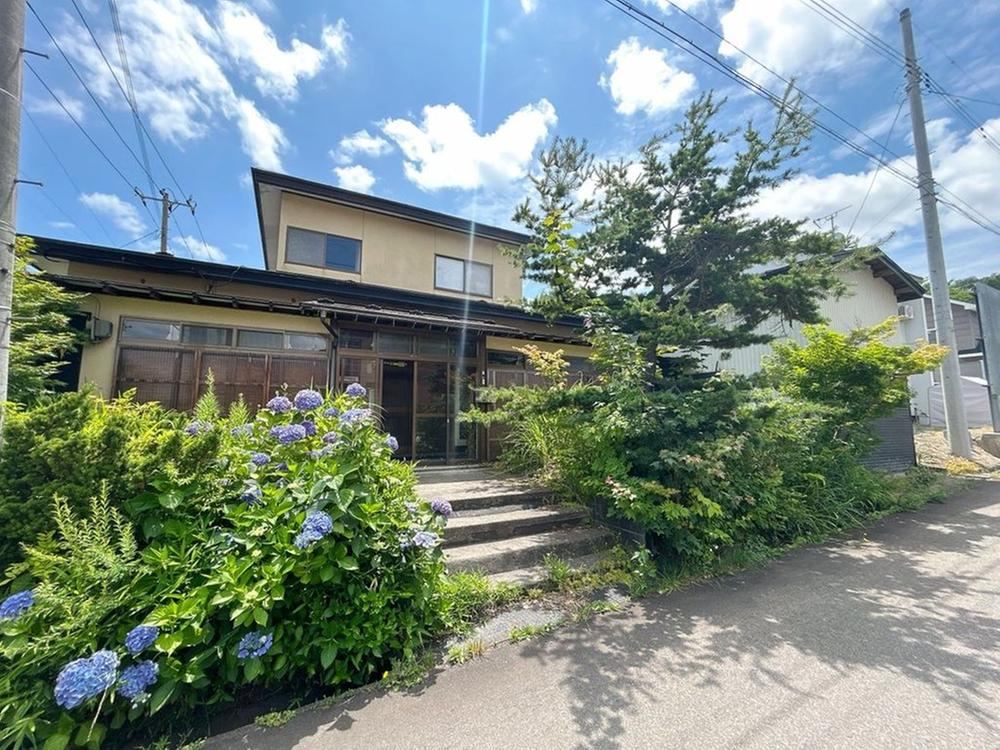 6LDK house in Yokote, Akita - Photo 1