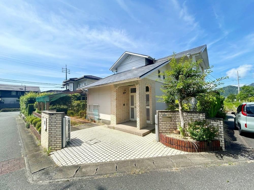 4LDK house in Hofu, Yamaguchi - Photo 1