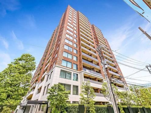 2LDK apartment in Toshima Ward, Tokyo - Photo 1