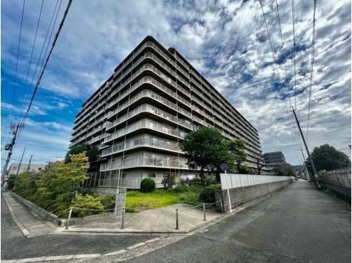 3LDK apartment in Minami Ward, Kyoto - Photo 1